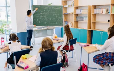 La pédagogie inversée : Apprenez sans enseignant, le miracle de la classe autonome